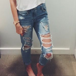 American Eagle Tomgirl Jeans